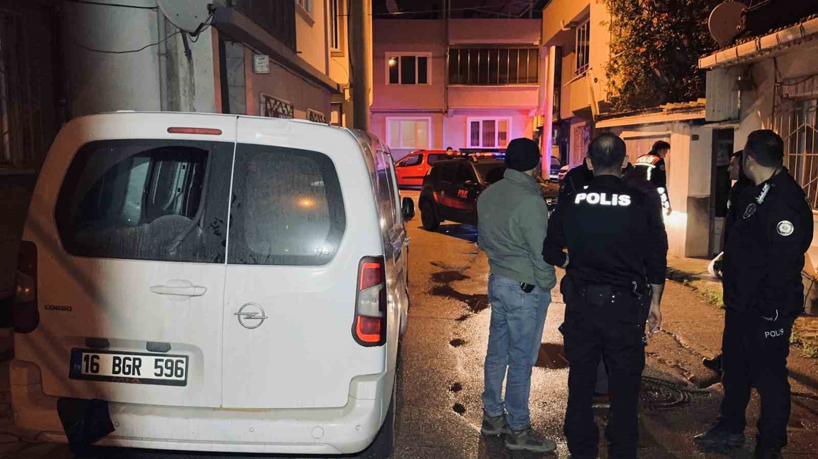Bursa’da filmleri aratmayan hırsız-polis kovalamacası
