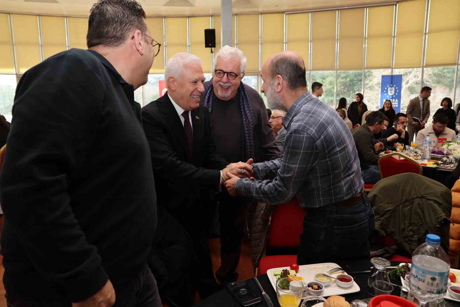 Bursa’da gazeteciler adına hatıra ormanı oluşturulacak
Bursa’da gazeteciler adına hatıra ormanı oluşturulacak