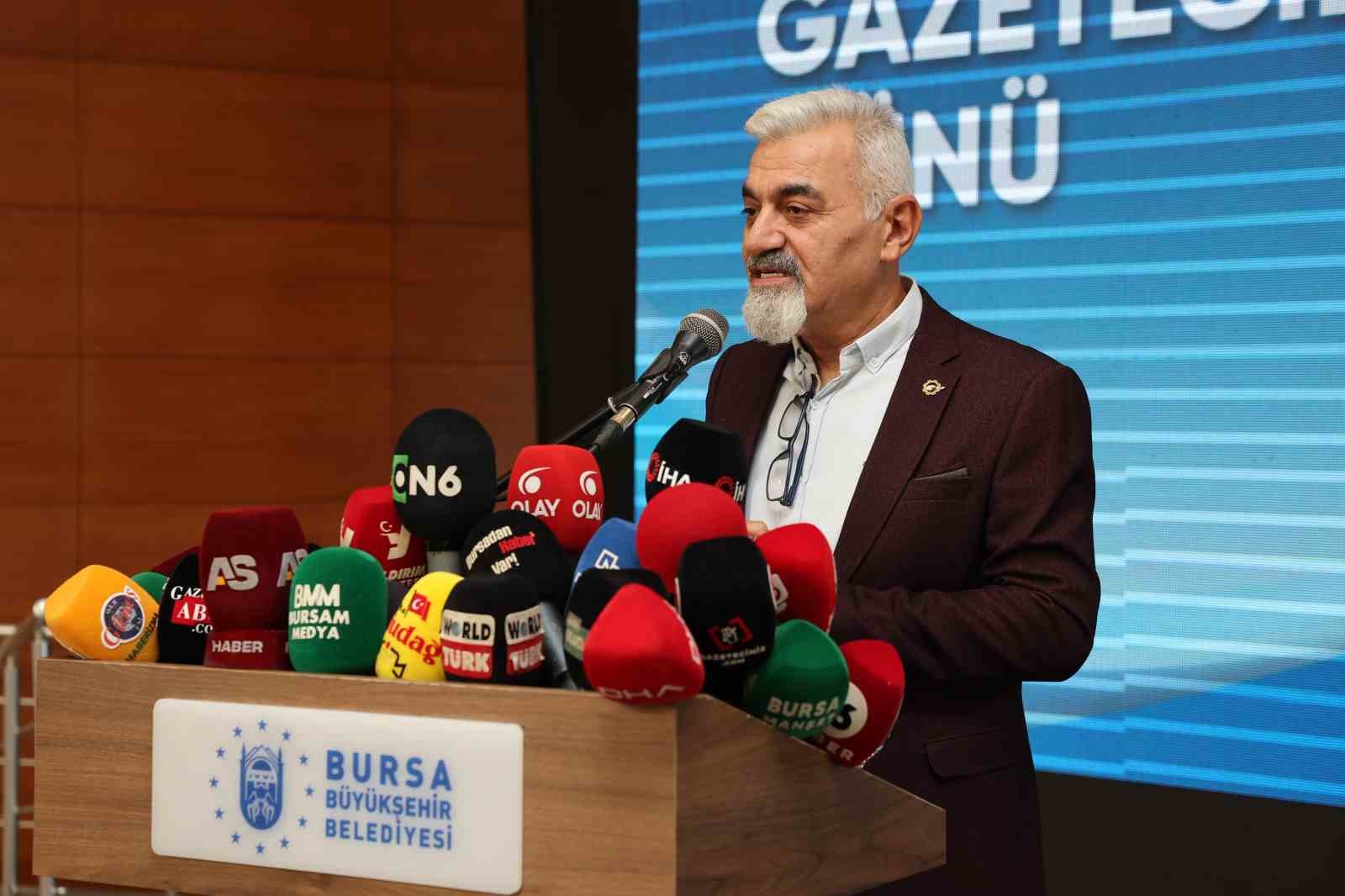 Bursa’da gazeteciler adına hatıra ormanı oluşturulacak
Bursa’da gazeteciler adına hatıra ormanı oluşturulacak