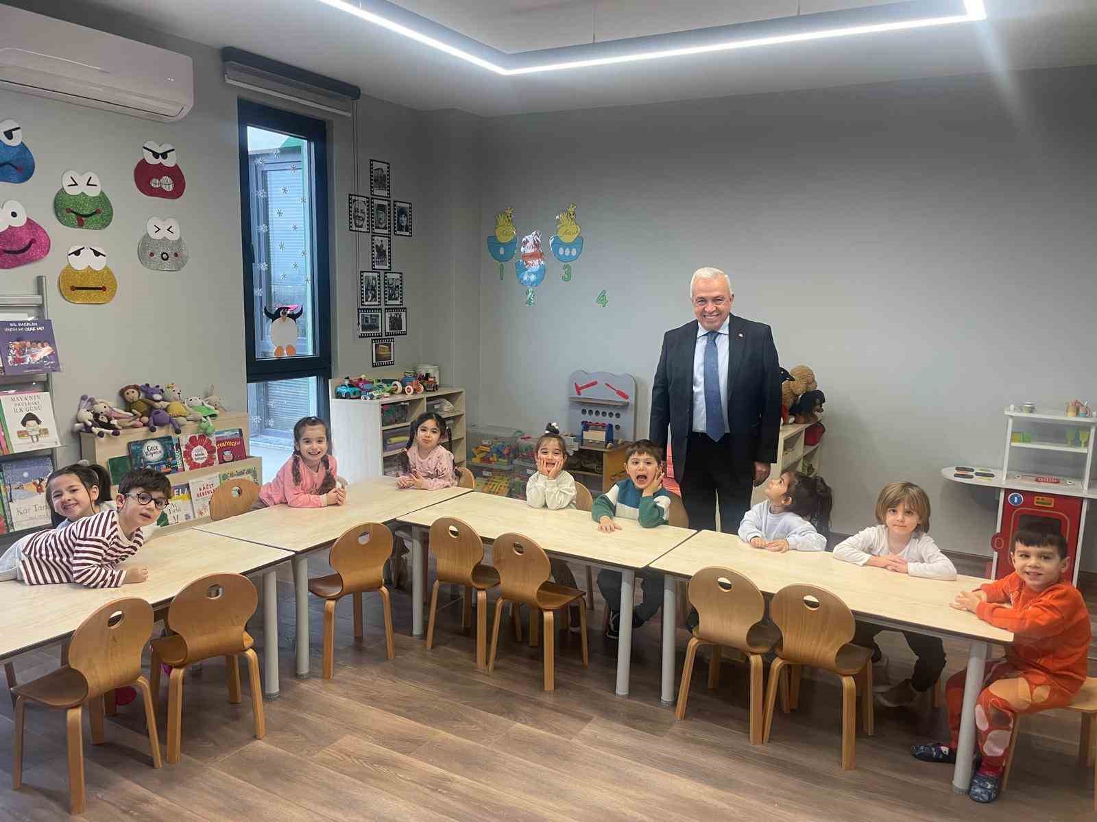 Bursa’da gece çalışan anne babalara müjde...Gece kreşi Nilüfer’de başlıyor
