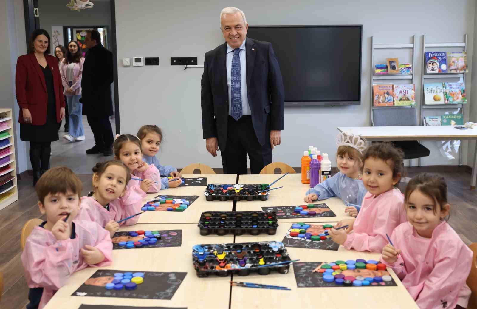 Bursa’da gece çalışan anne babalara müjde...Gece kreşi Nilüfer’de başlıyor
