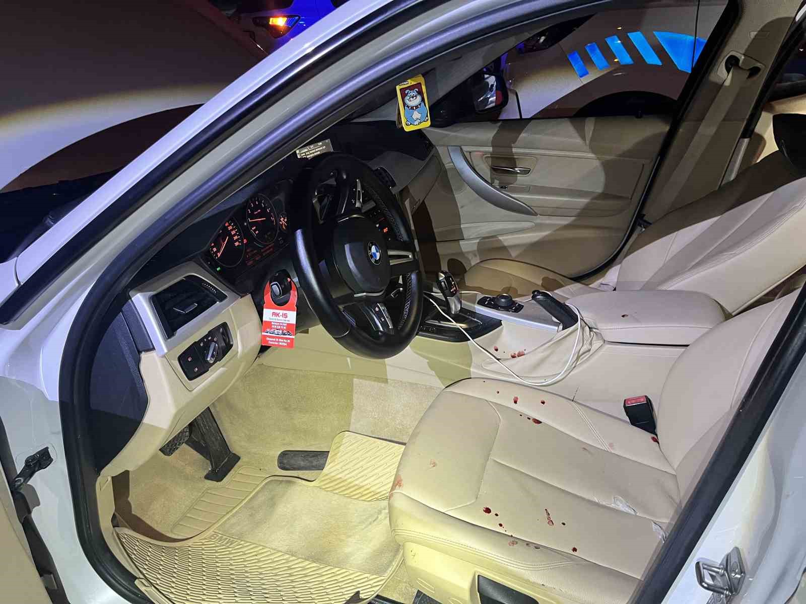 Bursa’da gece yarısı hesaplaşma, aracın önünü kesip ateş açtı
