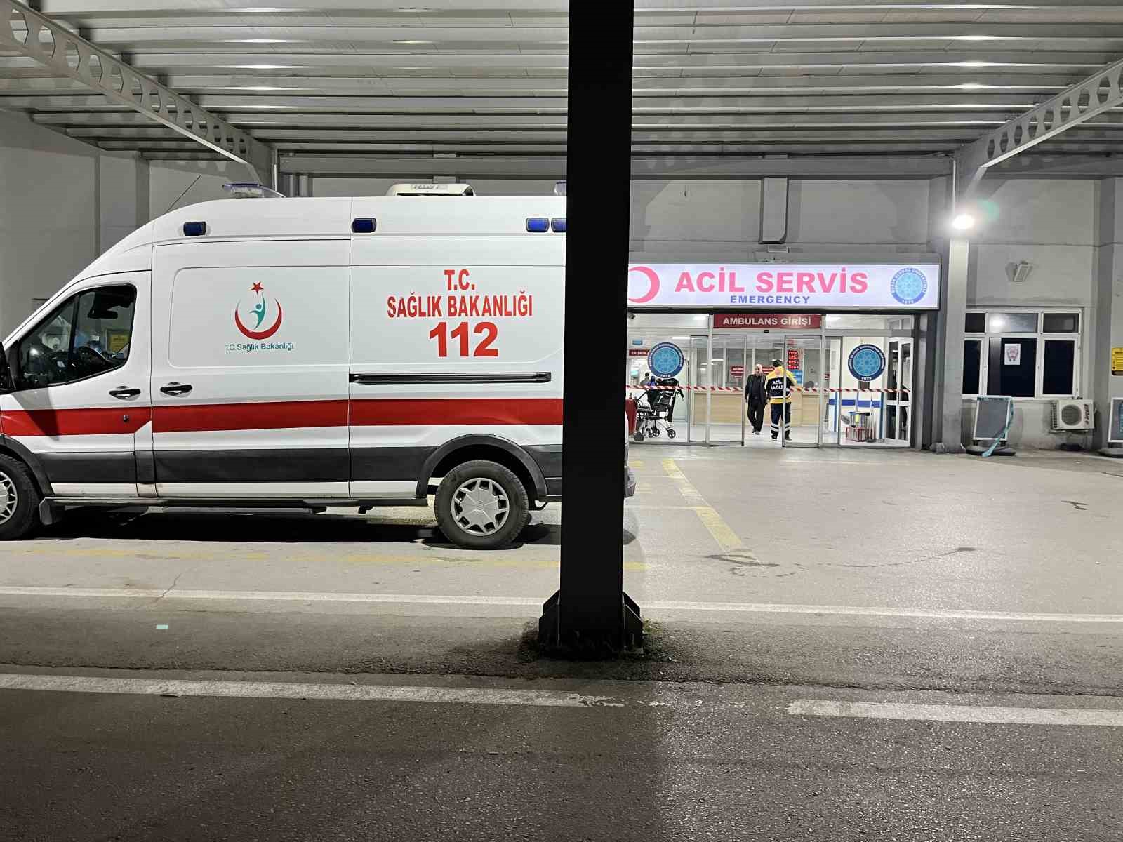 Bursa’da gece yarısı hesaplaşma, aracın önünü kesip ateş açtı
