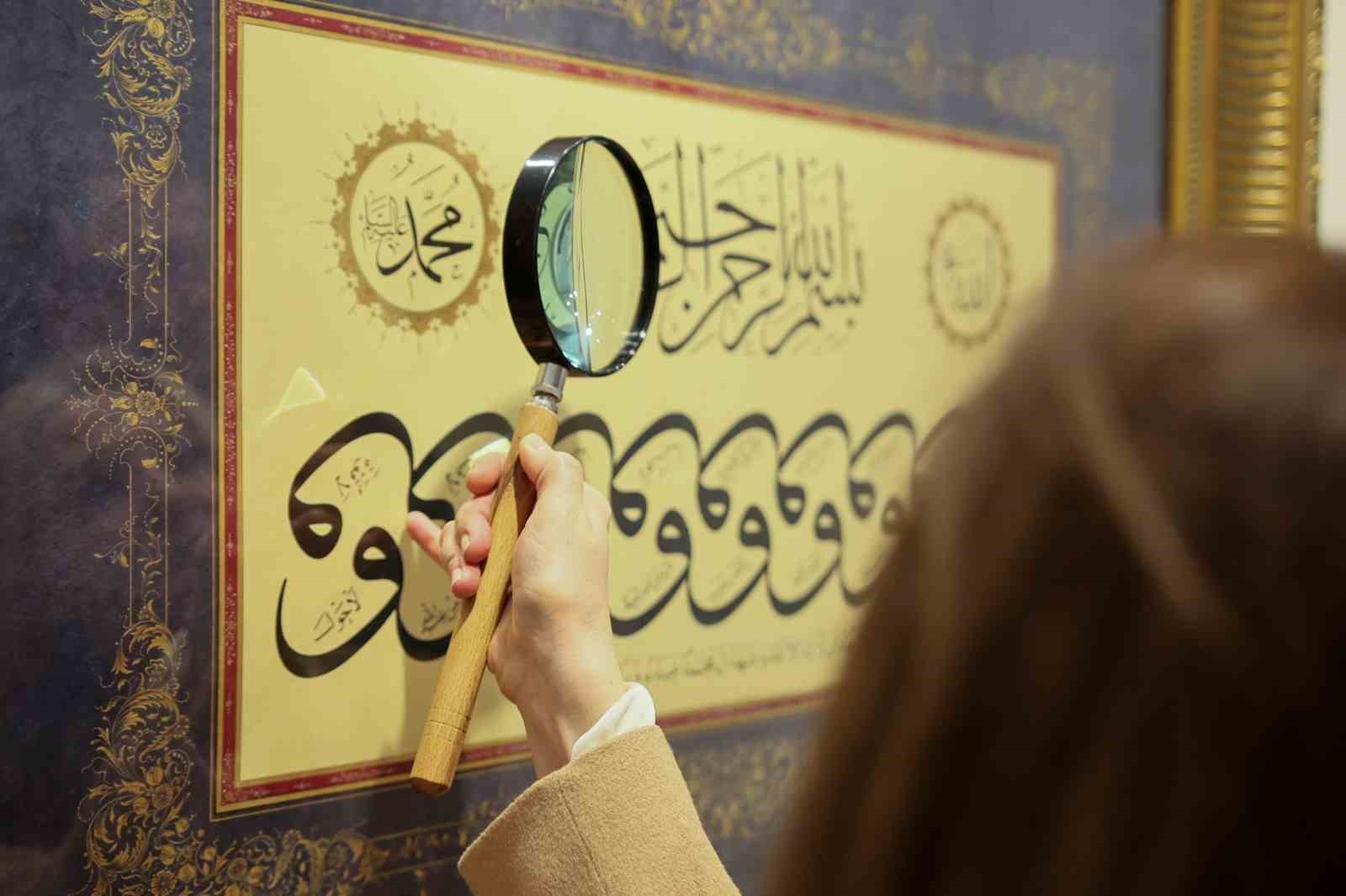 Bursa’da geleneksel sanatlara anlamlı katkı: "Zer-i Nâb" Tezhip Sergisi açıldı
