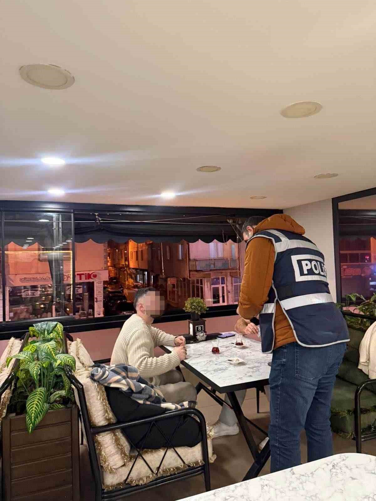 Bursa’da huzur uygulaması: Silah ve mühimmat ele geçirildi
