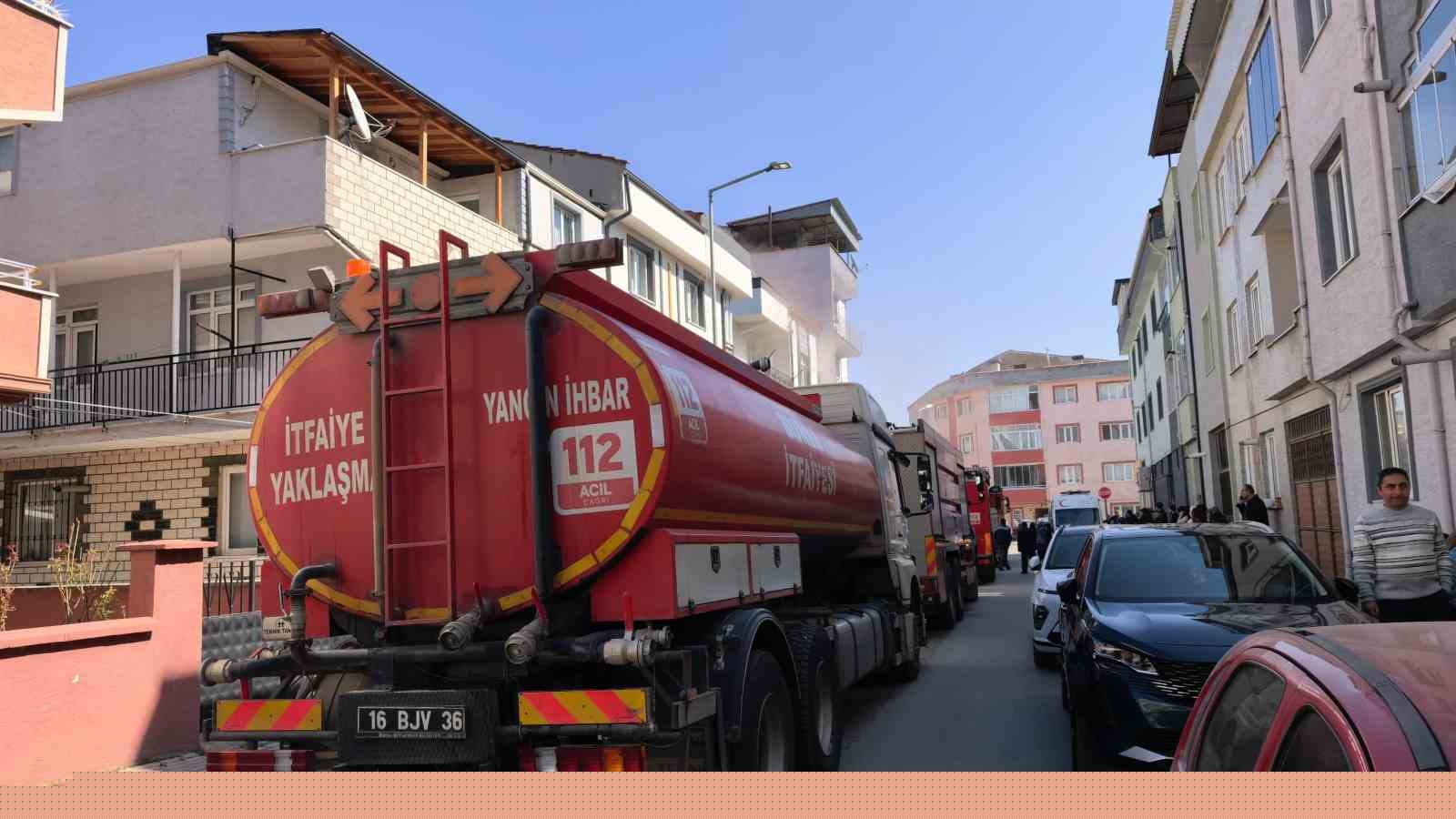 Bursa’da iftar hazırlığı sırasında çıkan yangın paniğe neden oldu
