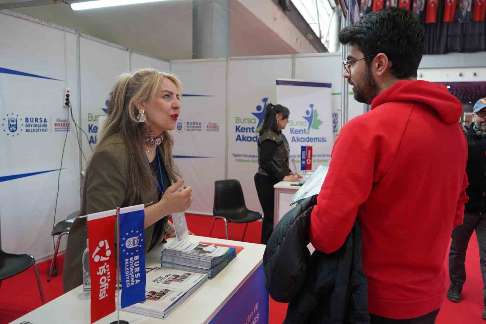Bursa’da İstihdam Buluşması’na yoğun ilgi

