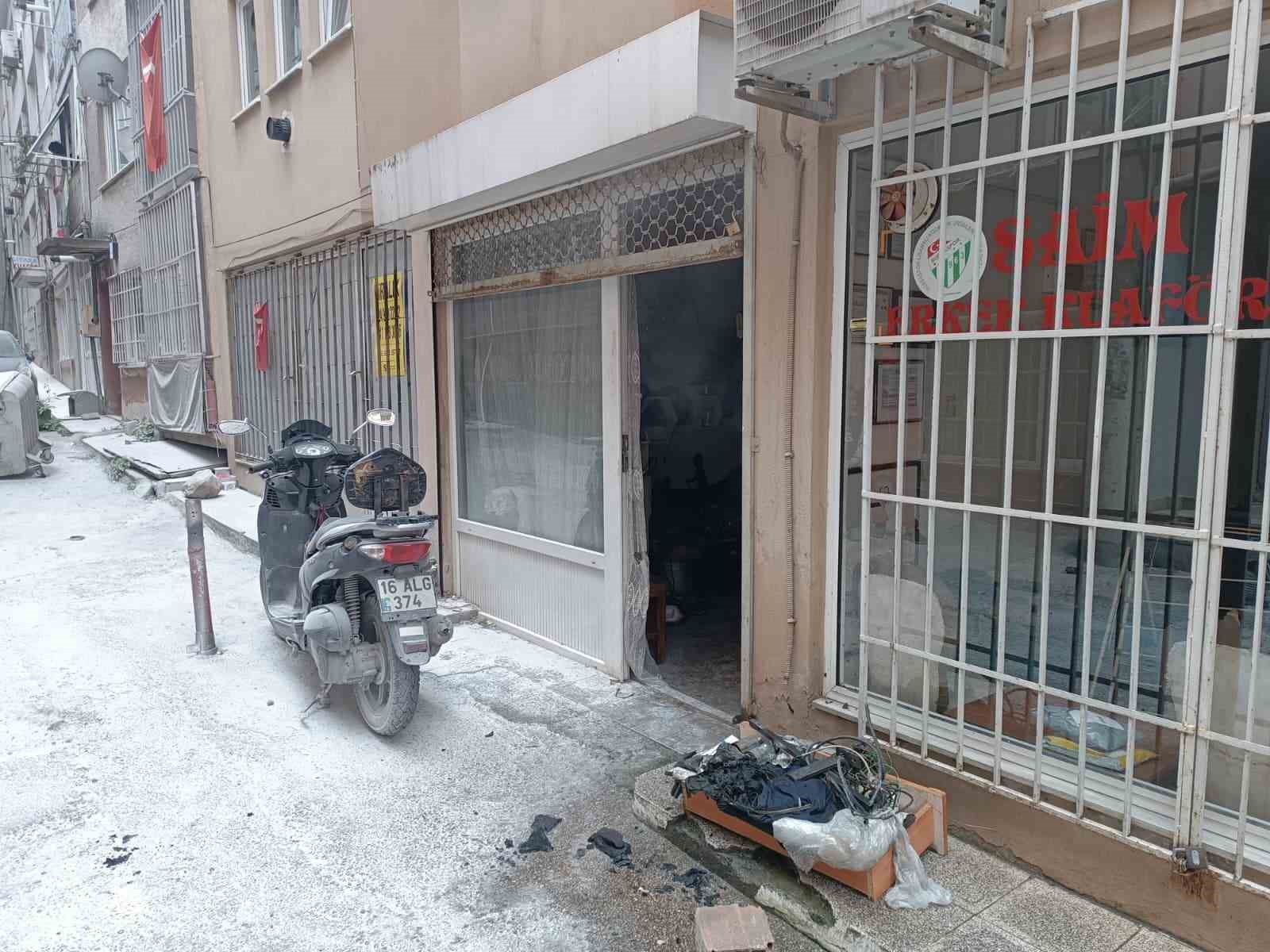 Bursa’da jeneratör yangını korkuttu
