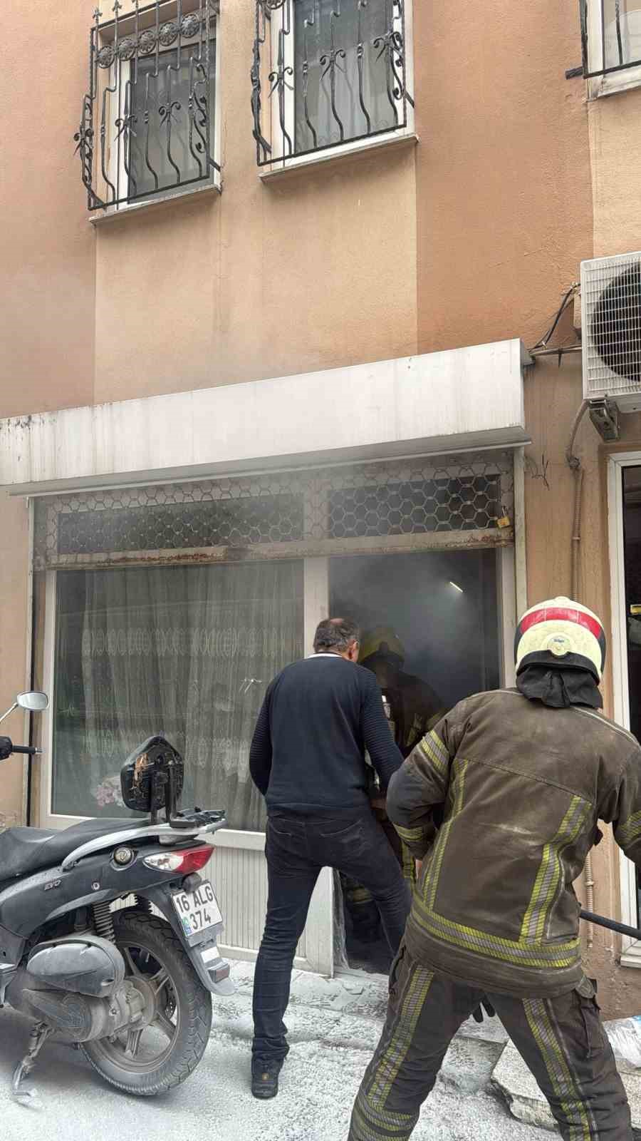 Bursa’da jeneratör yangını korkuttu
