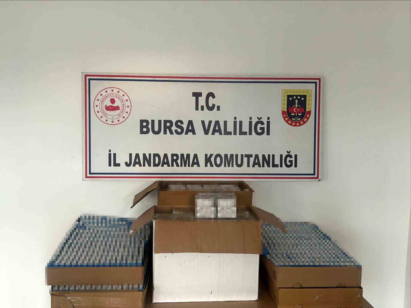 Bursa’da kaçak sigara operasyonu: 37 bin adet kaçak sigara ele geçirildi
