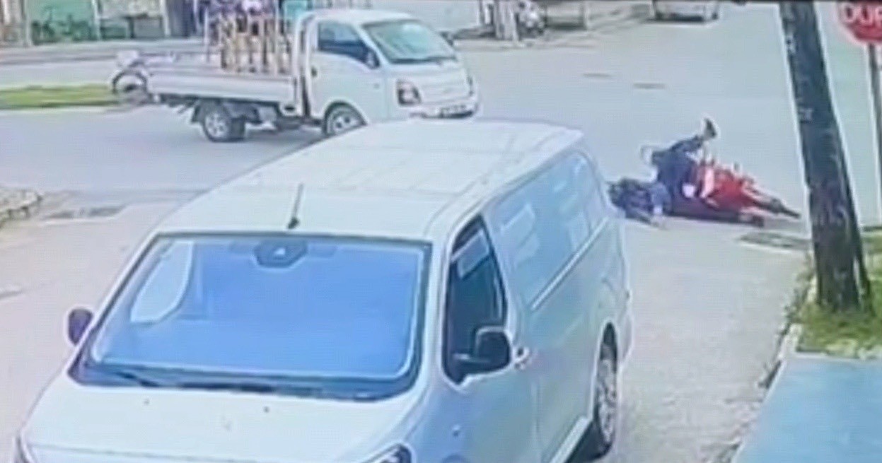 Bursa’da kamyonet ile motosiklet çarpıştı: 1 yaralı
