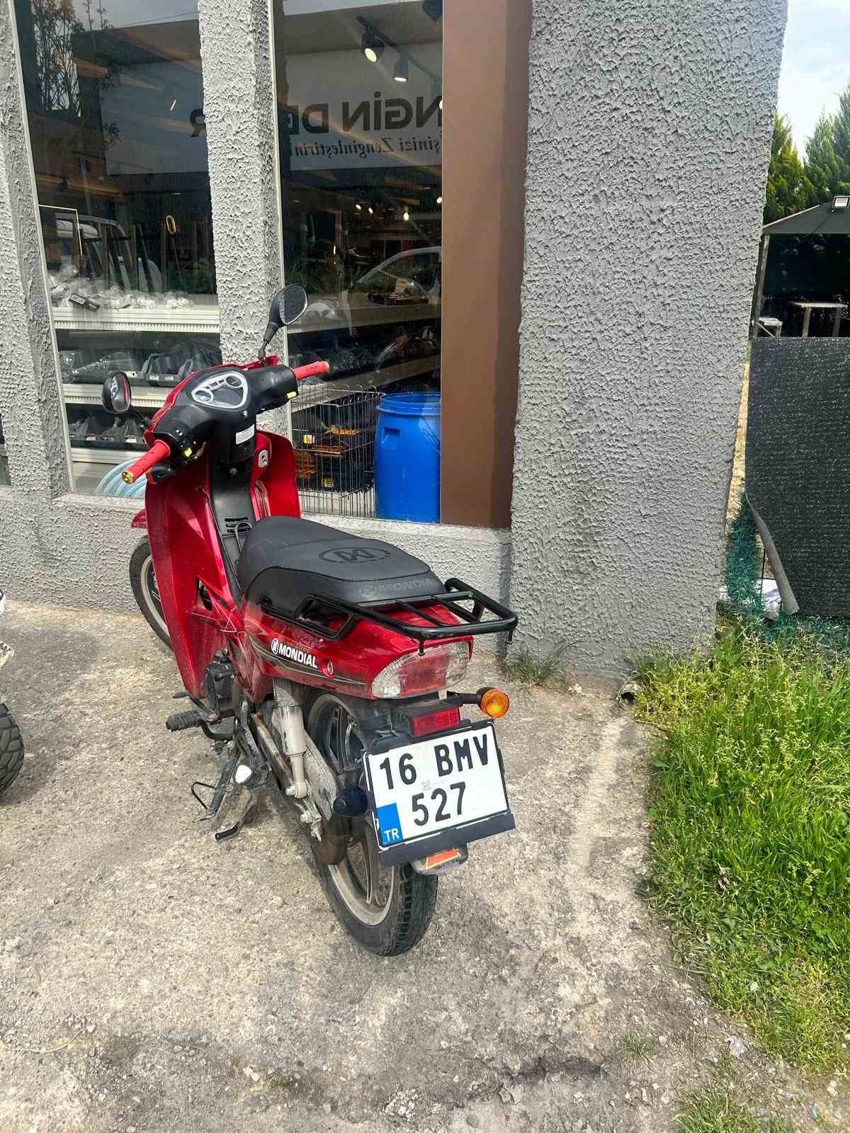 Bursa’da kamyonet ile motosiklet çarpıştı: 1 yaralı
