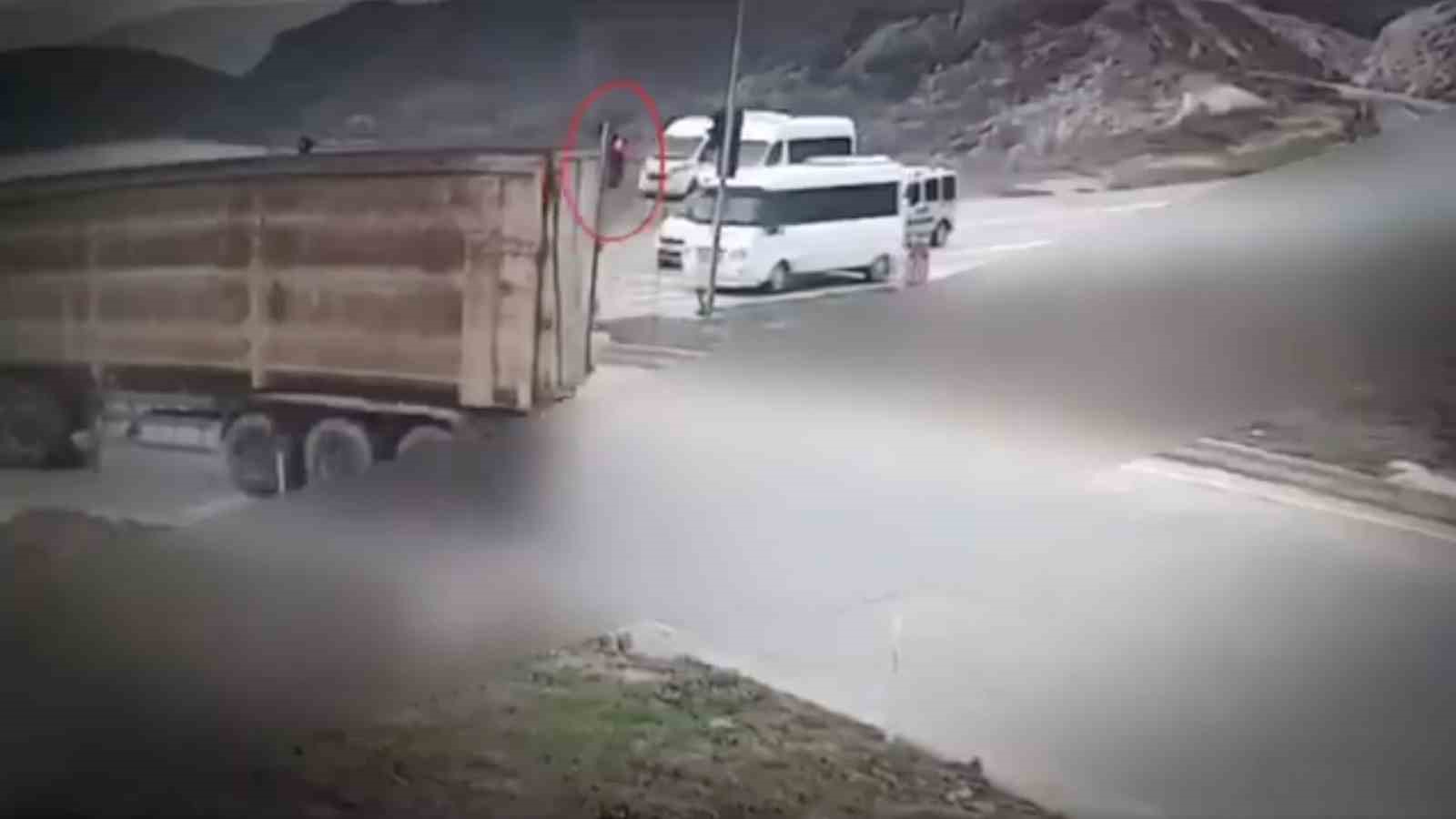 Bursa’da kırmızı ışık ihlallerine geçit yok, kameralar anbean izliyor
