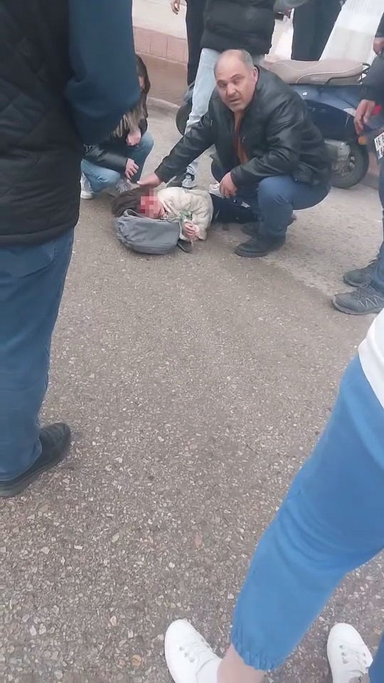 Bursa’da motosiklet kazası: 1’i çocuk 2 yaralı
