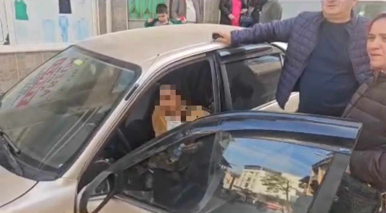 Bursa’da pes dedirten hırsızlık girişimi: "Araç benim" diyerek araçtan inmedi
