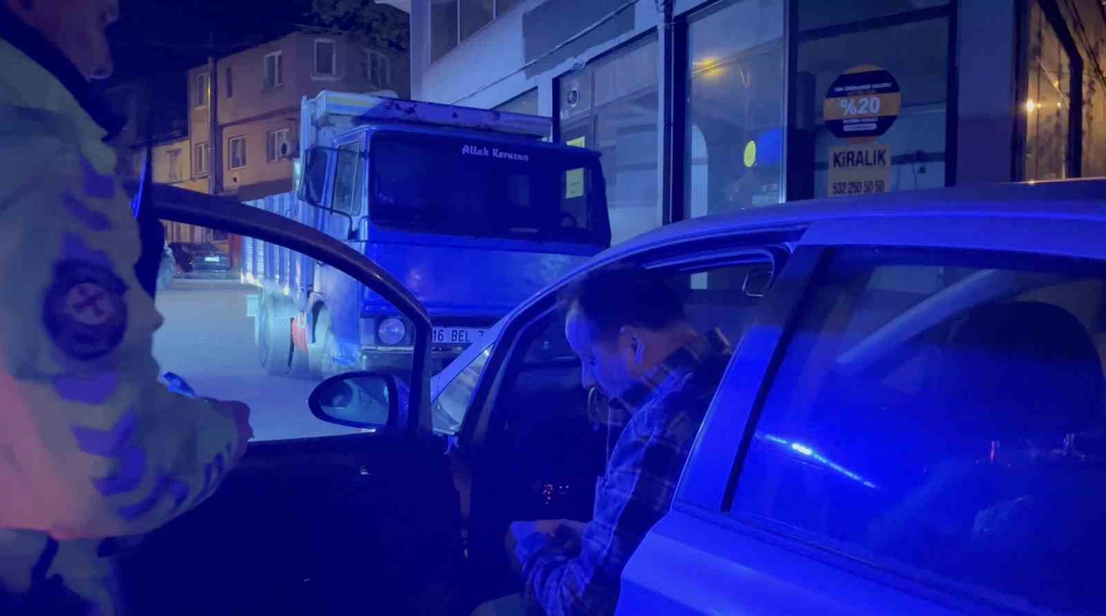 Bursa’da ters yöne giren alkollü sürücüye ağır ceza
