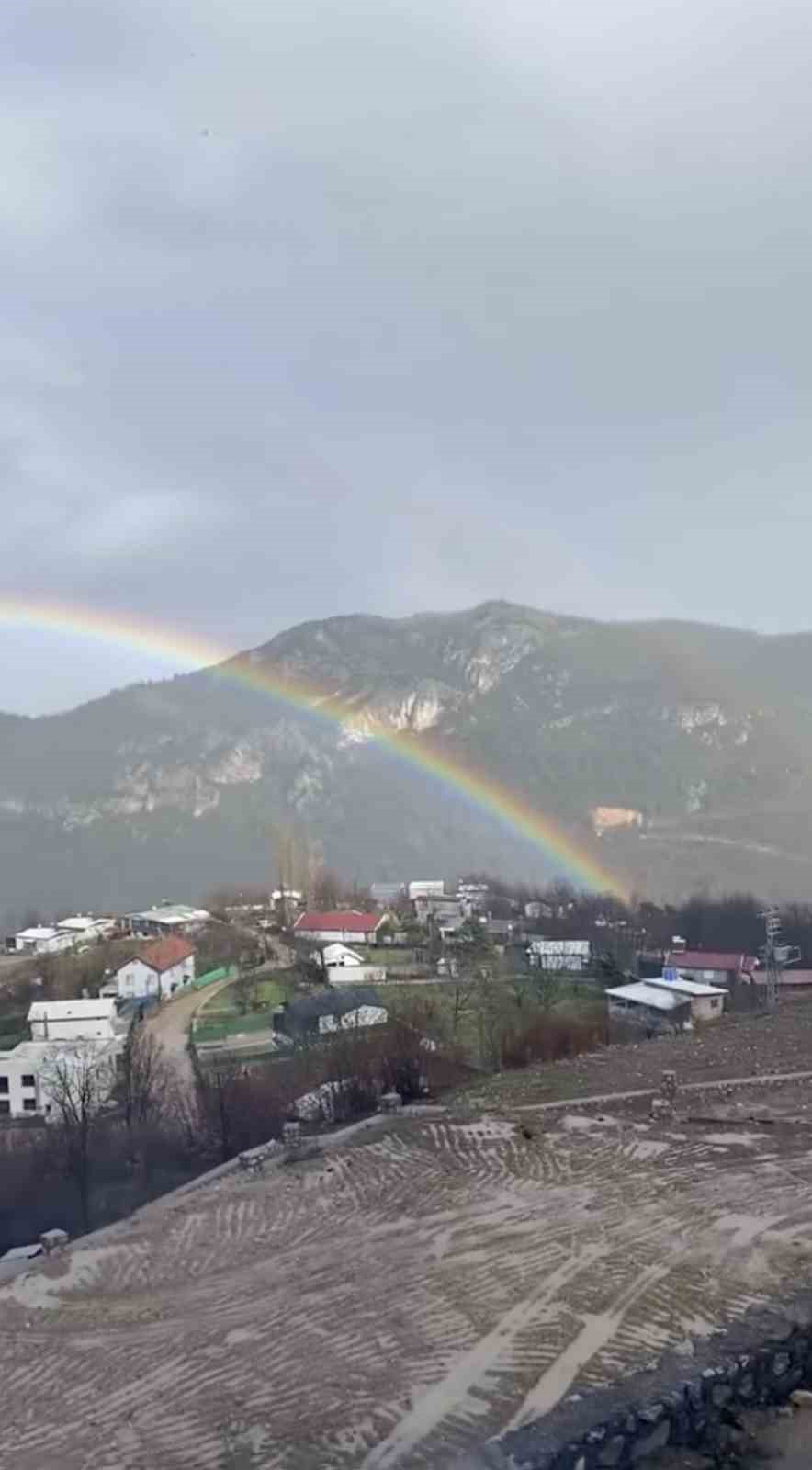 Bursa’da yağmur sonrası gökkuşağı görsel şöleni
