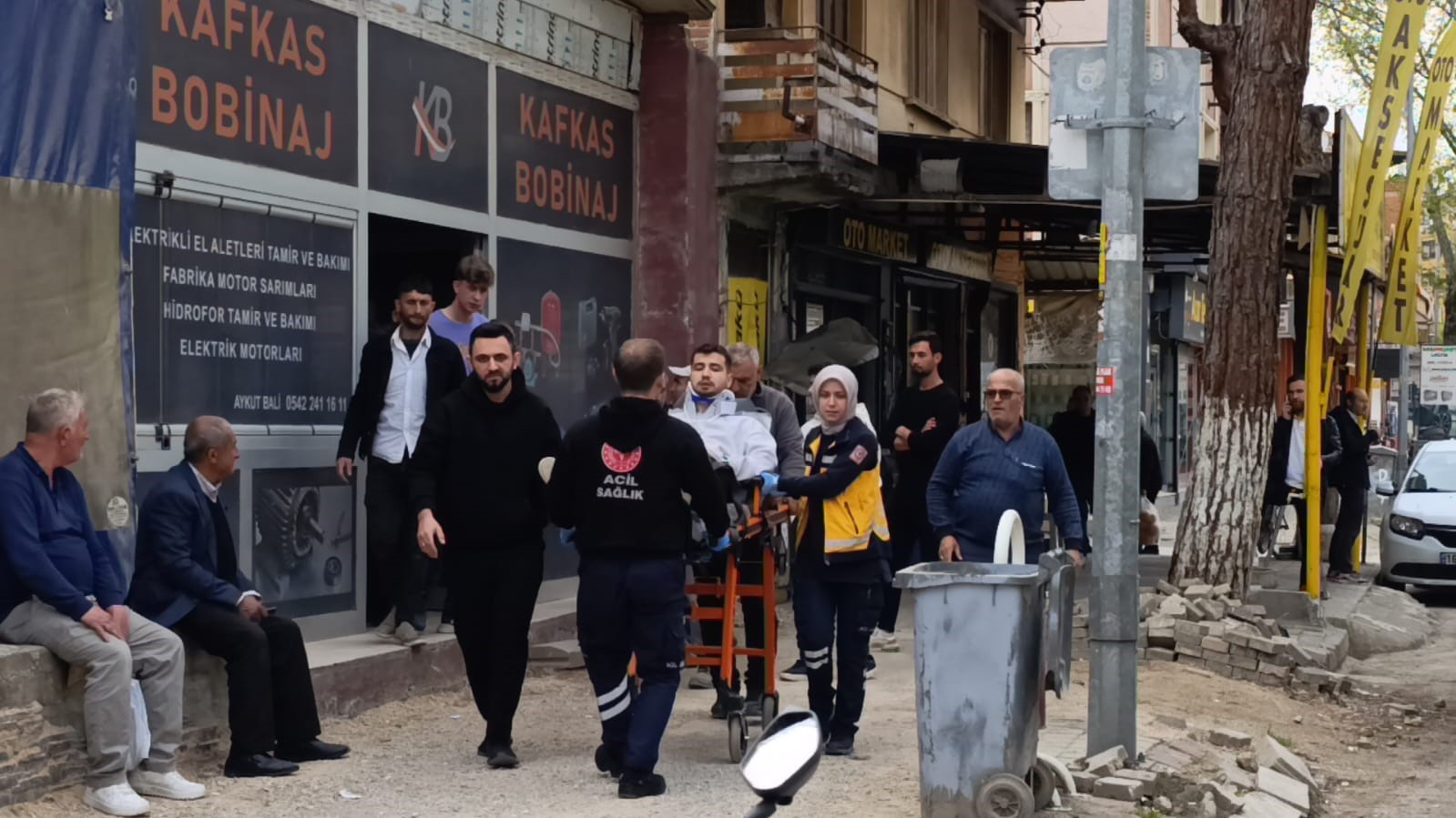 Bursa’da yola aniden çıkan araç kazaya yol açtı: 1 yaralı
