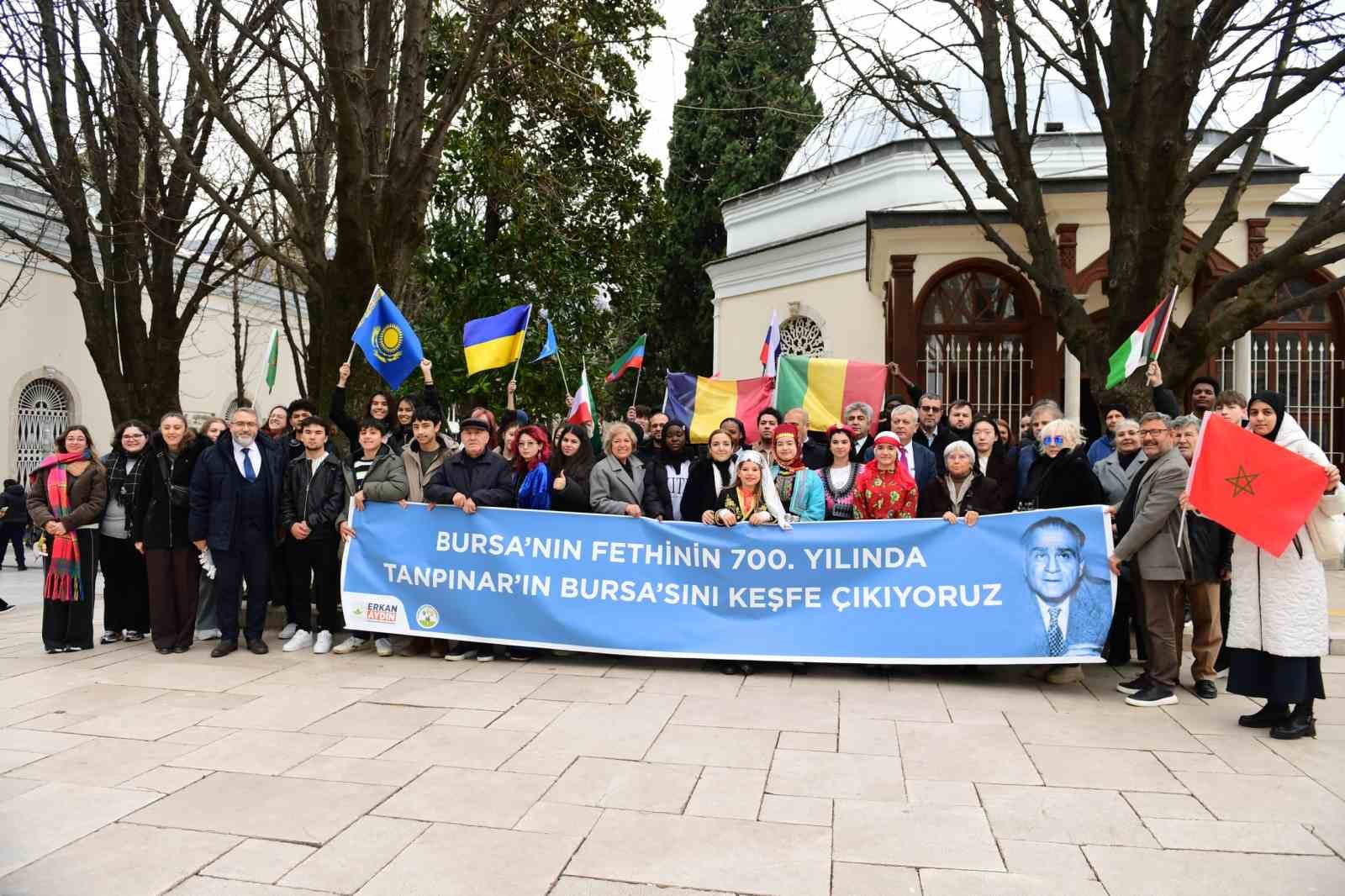 Bursa’nın 700 yıllık hafızası Tanpınar’ın izinde anlatıldı
