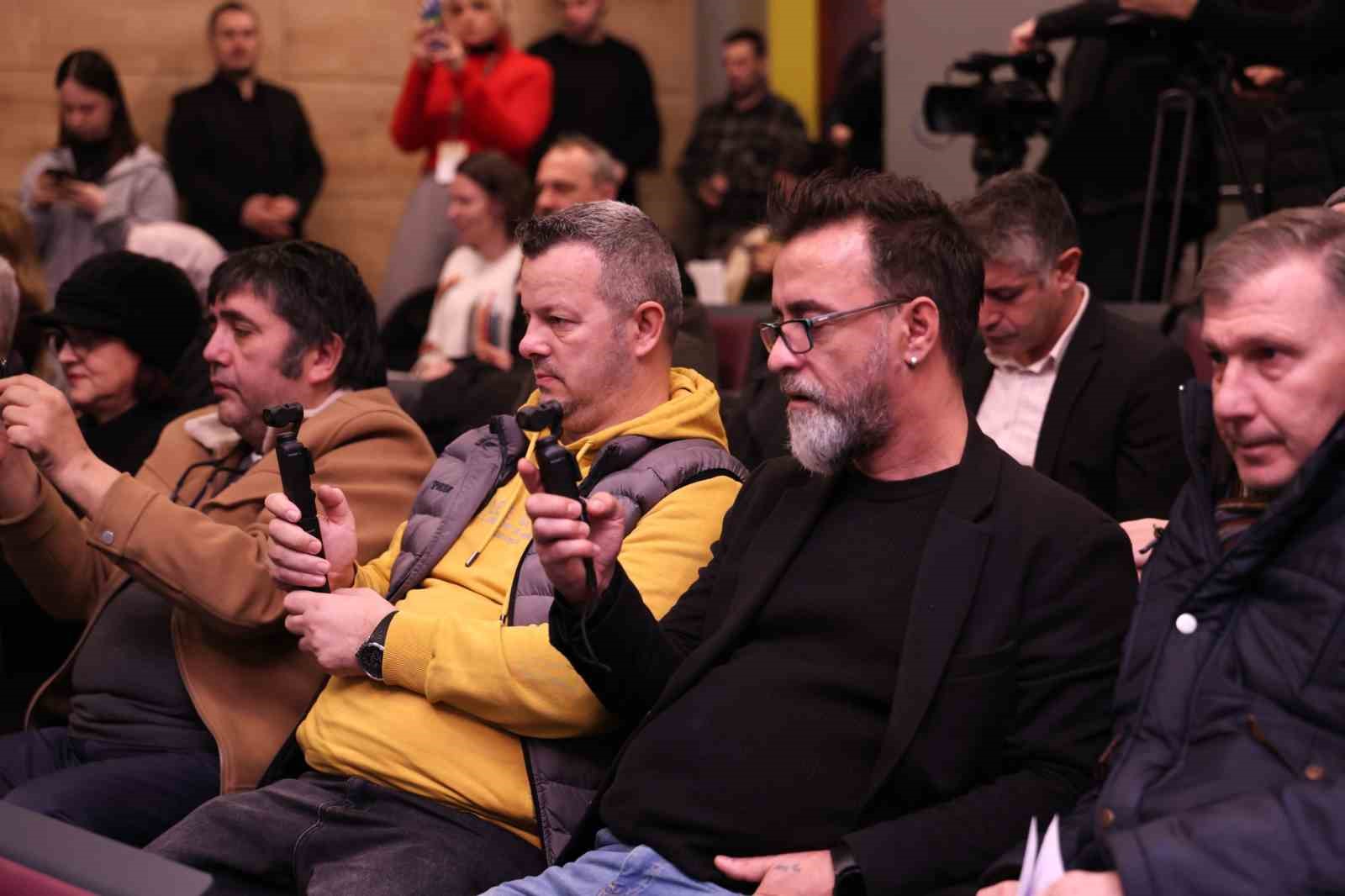 Bursa’nın fetih ruhu bu kez objektiflere yansıyacak
Bursa’nın fetih ruhu bu kez objektiflere yansıyacak