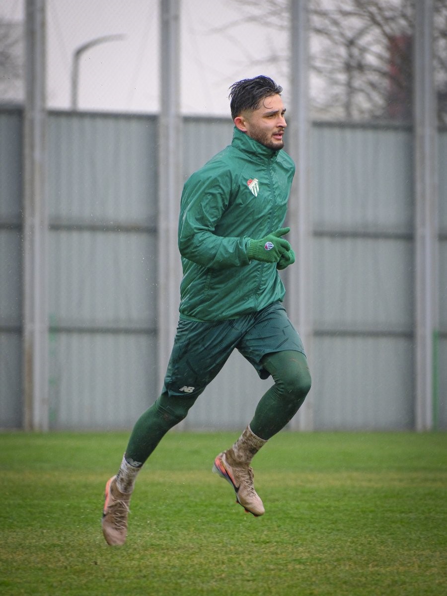 Bursaspor, Isparta 32 Spor maçı hazırlıklarına başladı
