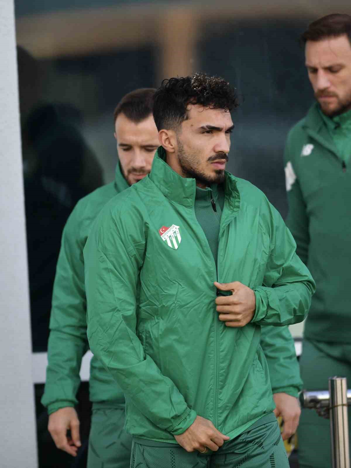 Bursaspor, Isparta 32 spor maçı hazırlıklarını tamamladı
