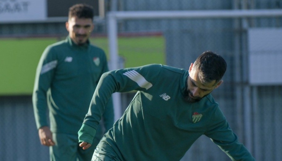 Bursaspor Kahramanmaraş maçı hazırlıklarını sürdürdü
