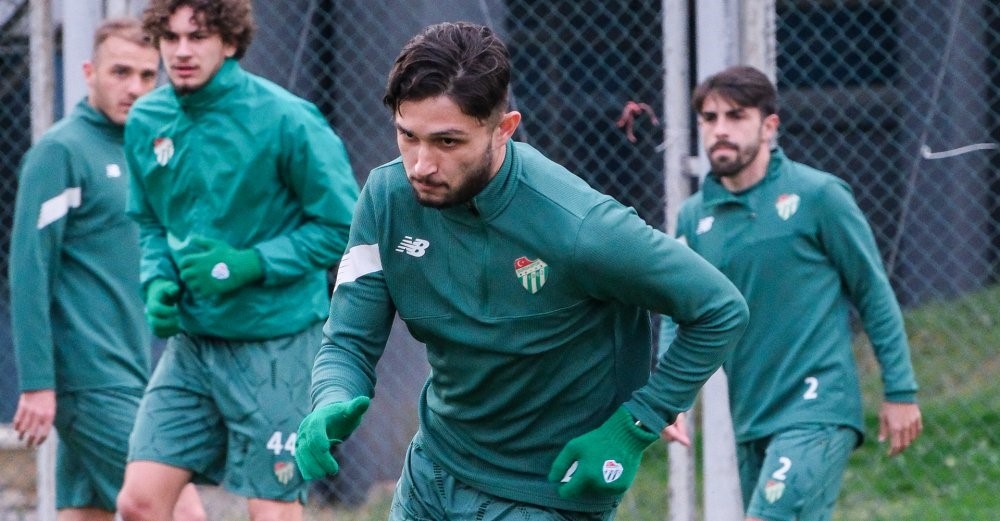 Bursaspor, Yeni Mersin İdman Yurdu maçı hazırlıklarını tamamladı
