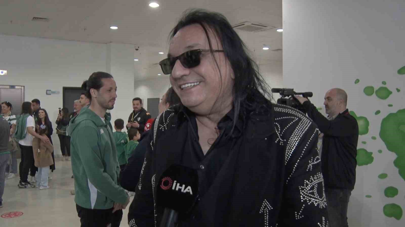 Bursaspor’a Gökhan Kırdar’dan özel beste sözü
