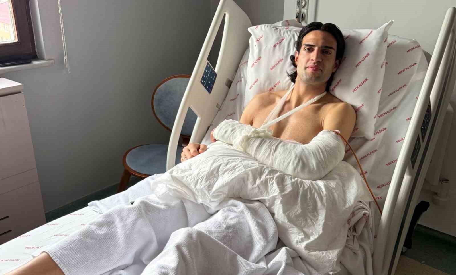 Bursaspor’da Baran Başyiğit operasyon geçirdi
