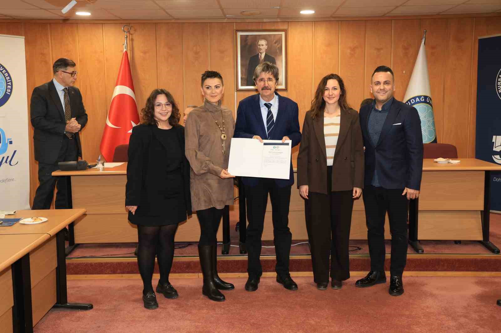 BUÜ, 50. yılını bilimsel projelerle taçlandırdı
