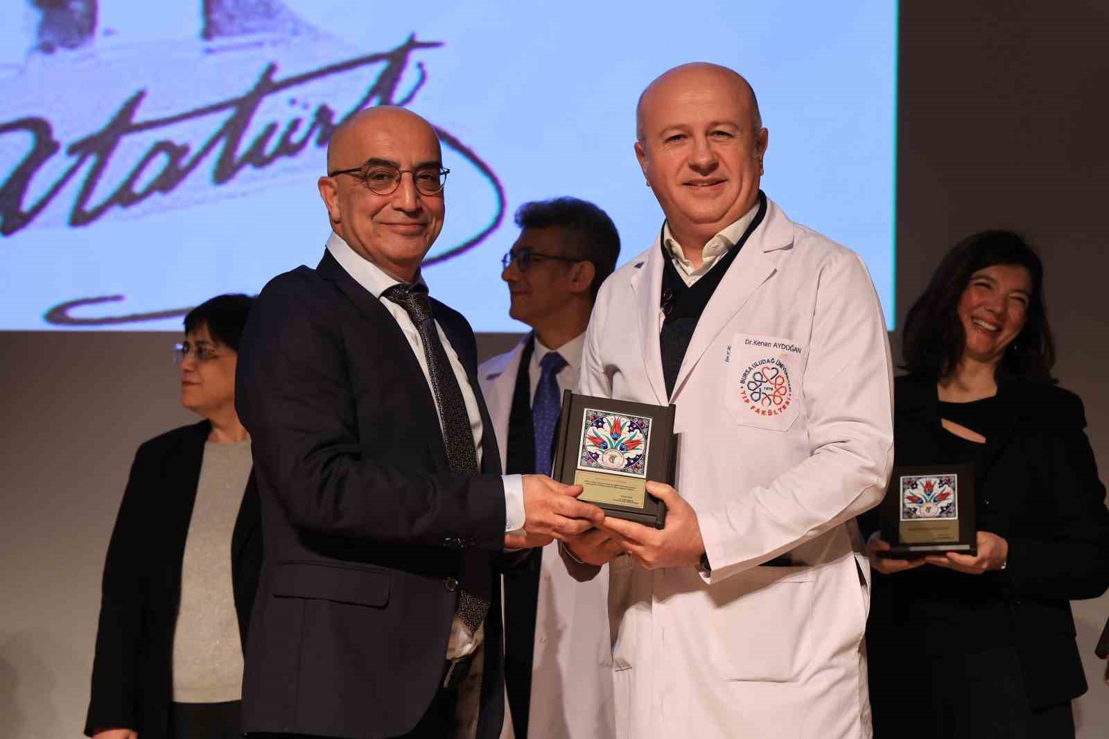 BUÜ’de 14 Mart Tıp Bayramı kutlandı
