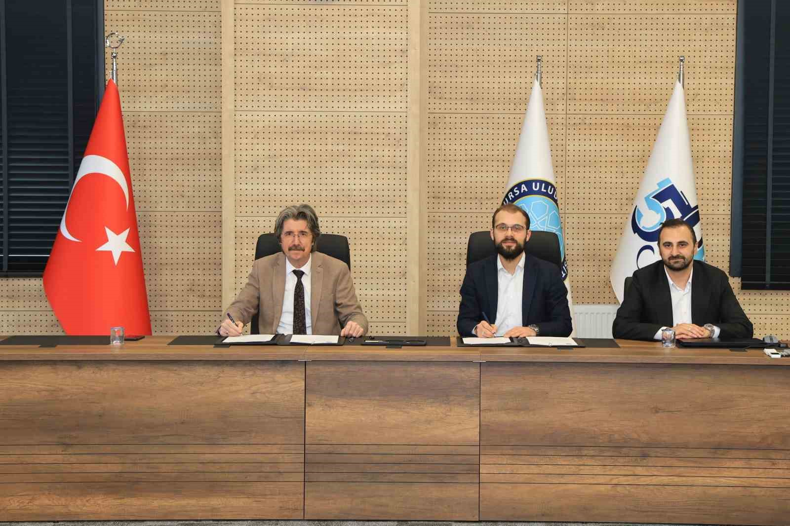 BUÜ’den gençlerin eğitimine tam destek
BUÜ’den gençlerin eğitimine tam destek