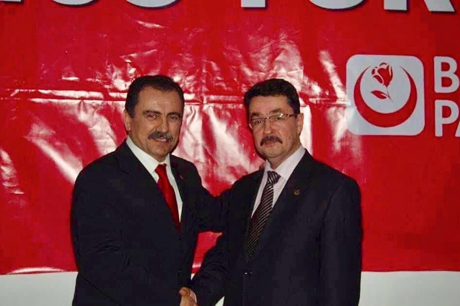 Büyük Birlik Partisi 33. yaşını kutluyor
Büyük Birlik Partisi 33. yaşını kutluyor