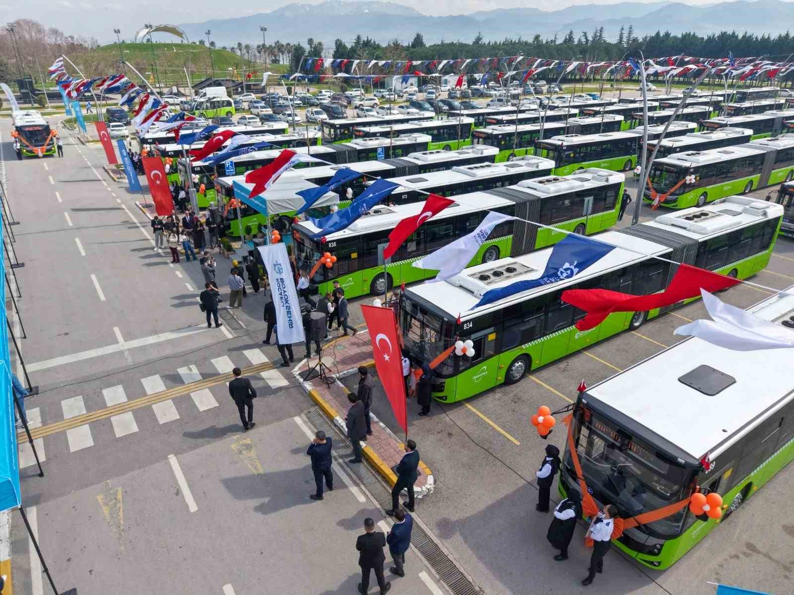 Büyükakın’dan İzmir’e gönderme: "Sadece kendimizle yarışıyoruz"
