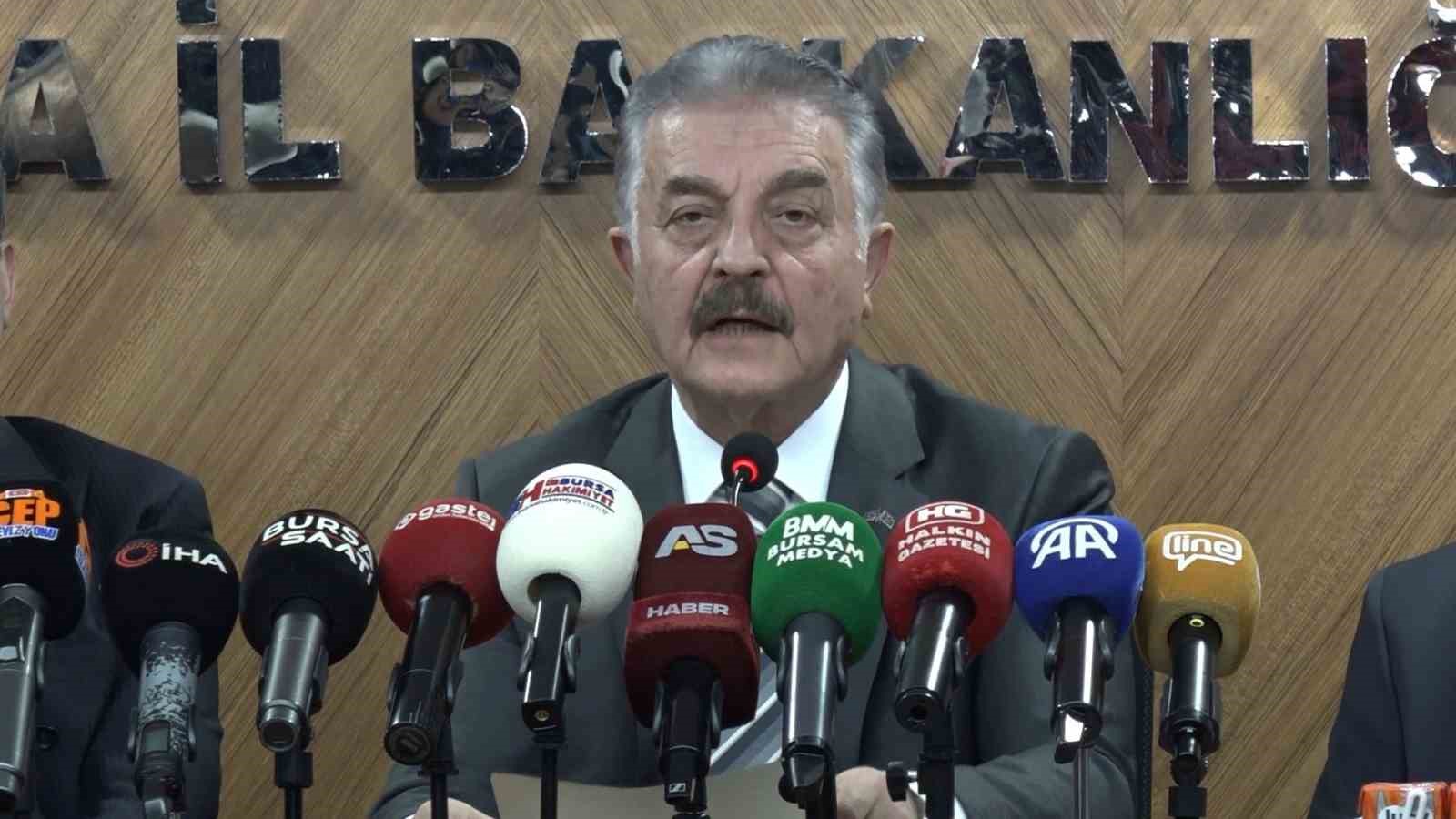 Büyükataman: ’Fırat’ın doğusu da terörden arındırılmalı. Suriye’de tek bir terörist kalmamalıdır"
Büyükataman: ’Fırat’ın doğusu da terörden arındırılmalı. Suriye’de tek bir terörist kalmamalıdır"