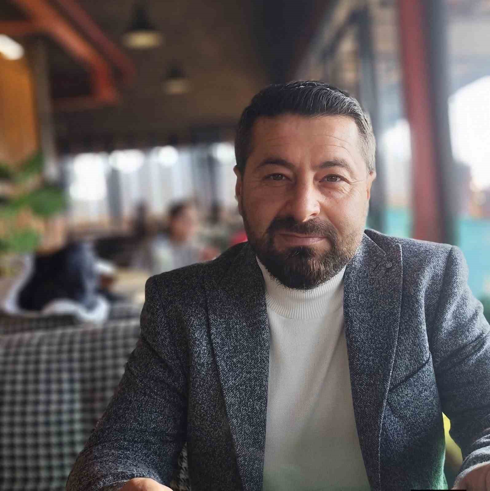 Büyükcanlı Muhtarı Coşkun hayatını kaybetti
