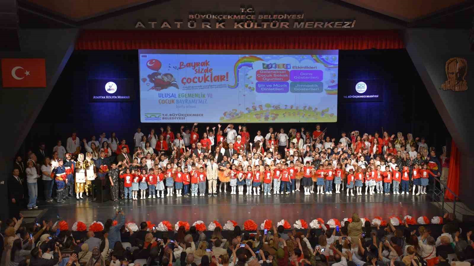 Büyükçekmece’de 23 Nisan coşkuyla kutlandı
