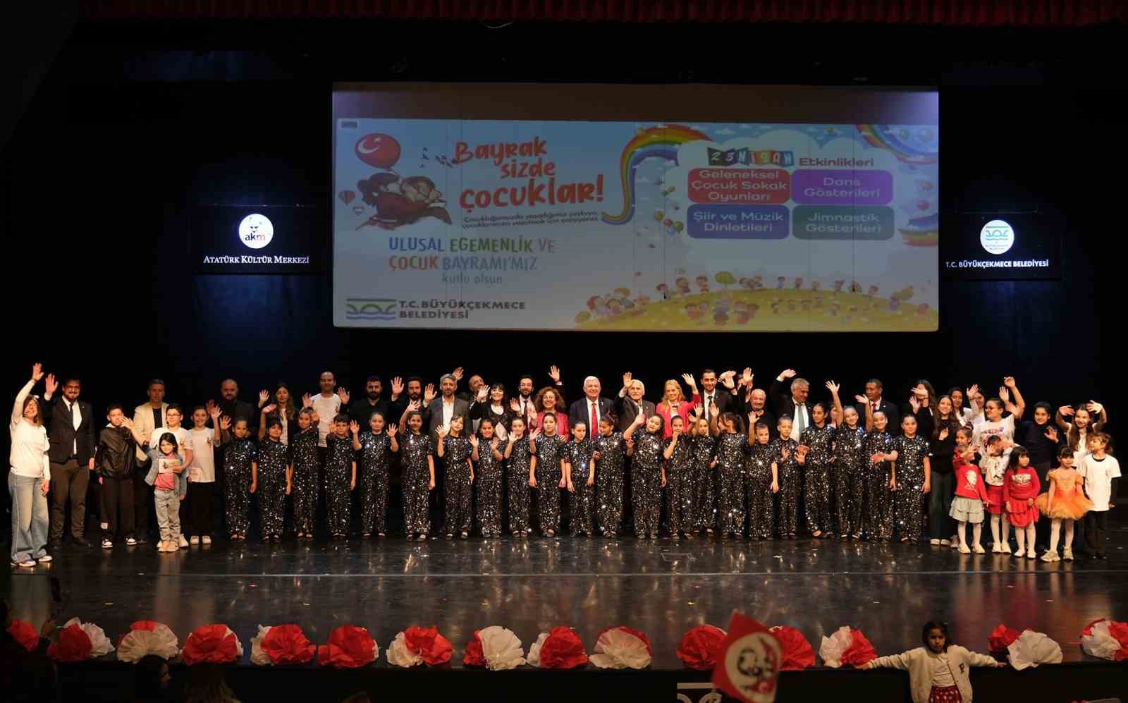 Büyükçekmece’de 23 Nisan coşkuyla kutlandı
