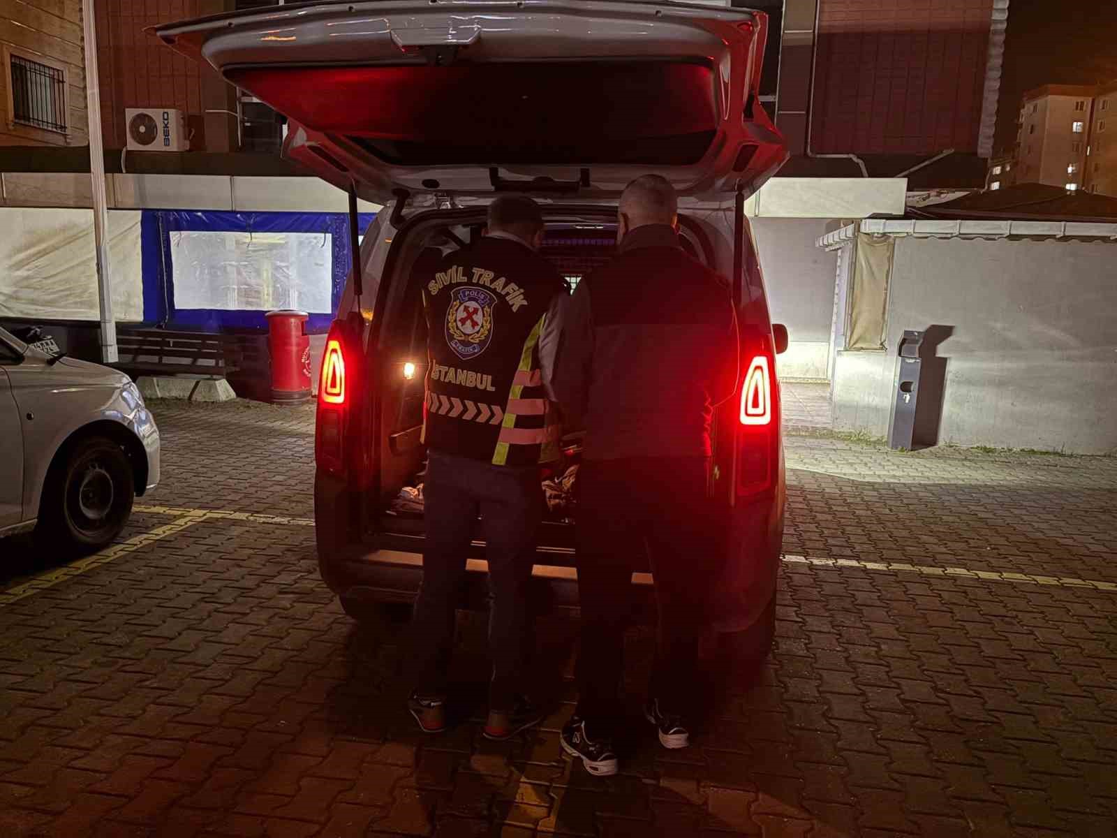 Büyükçekmece’de ambulans sürücüsüyle tartışan şahsa ceza
