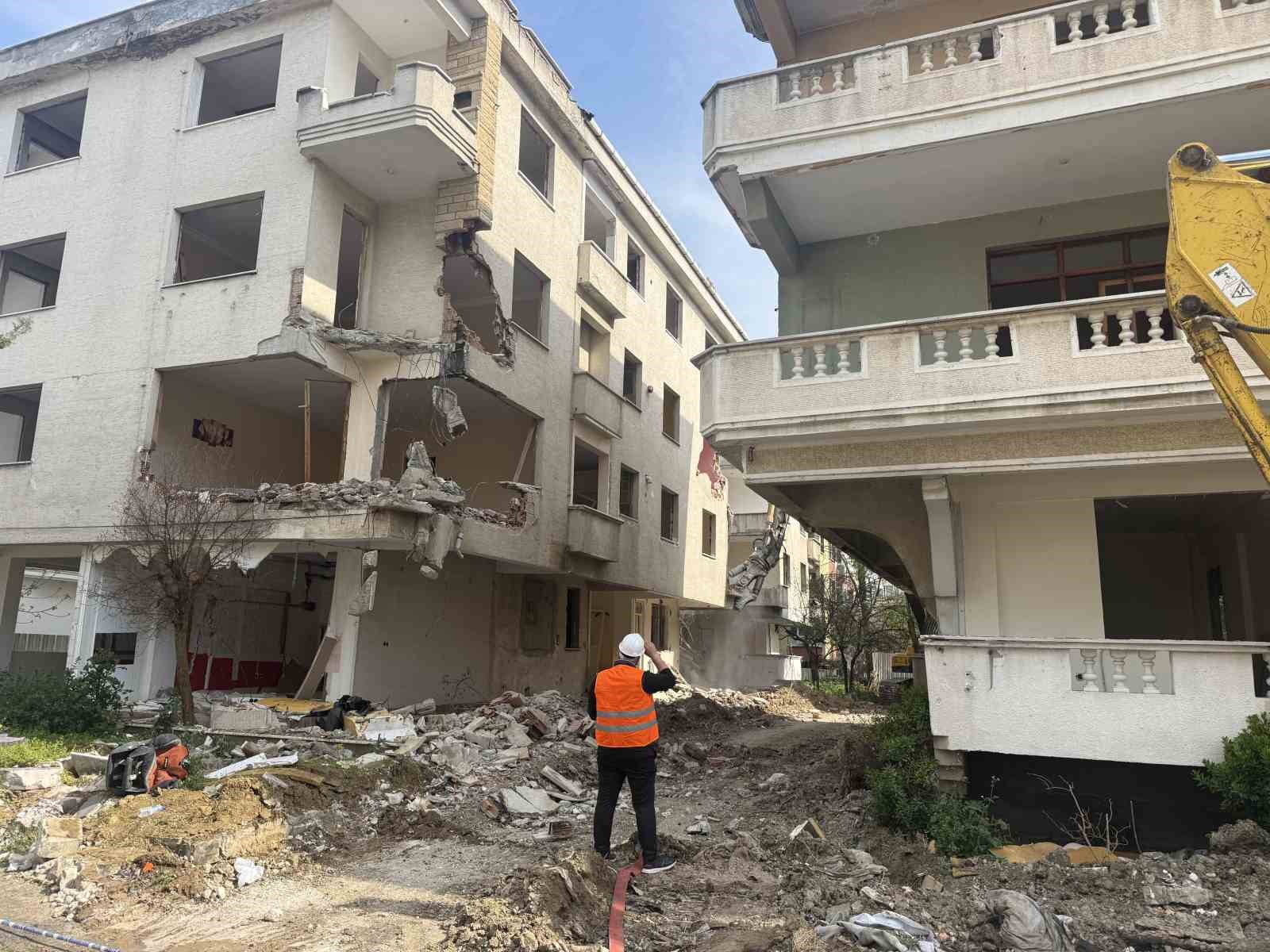 Büyükçekmece’de depremde yıkılma riski bulunan 5 binada kentsel dönüşüm
