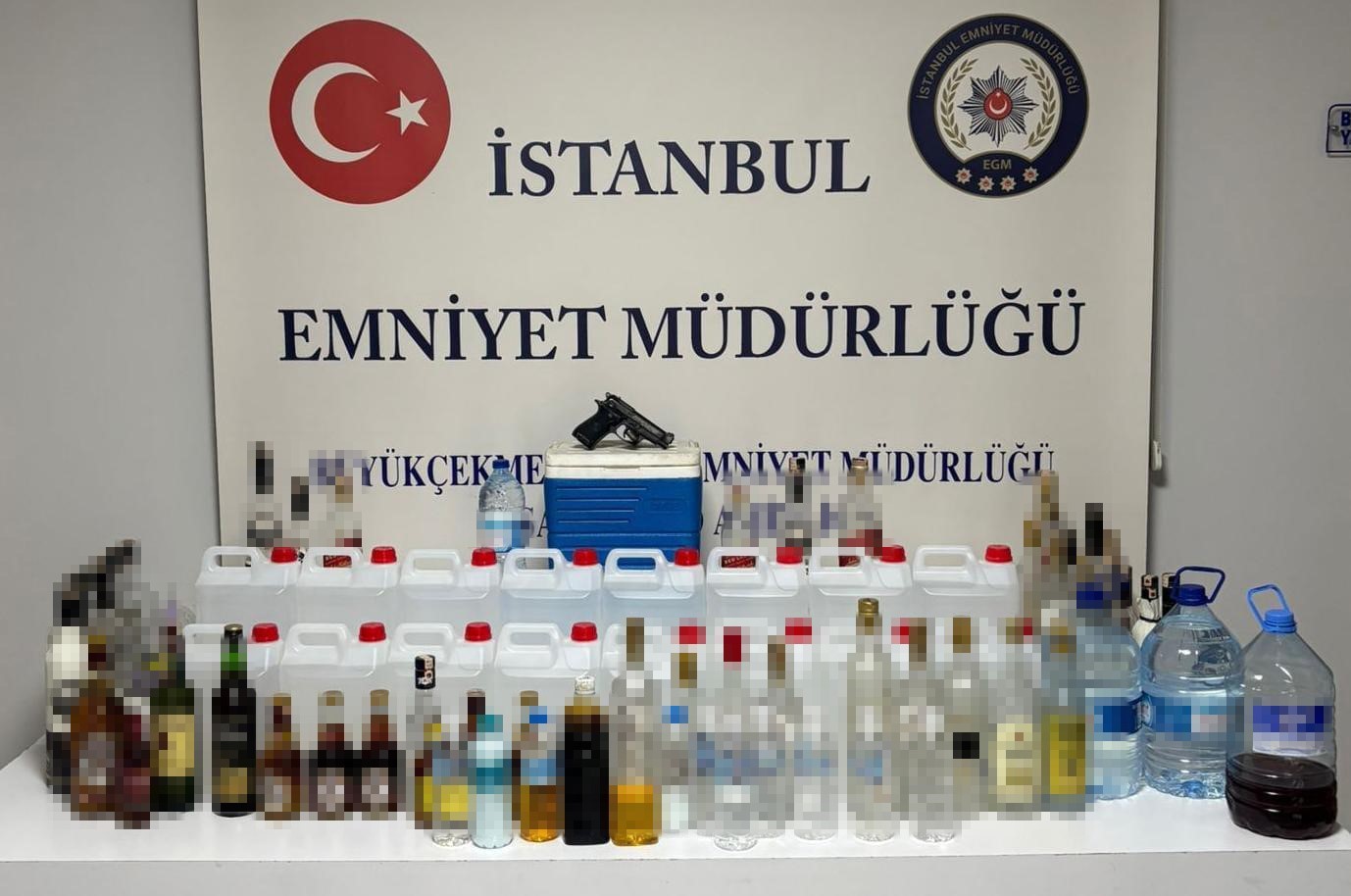 Büyükçekmece’de sahte alkol zehirledi
