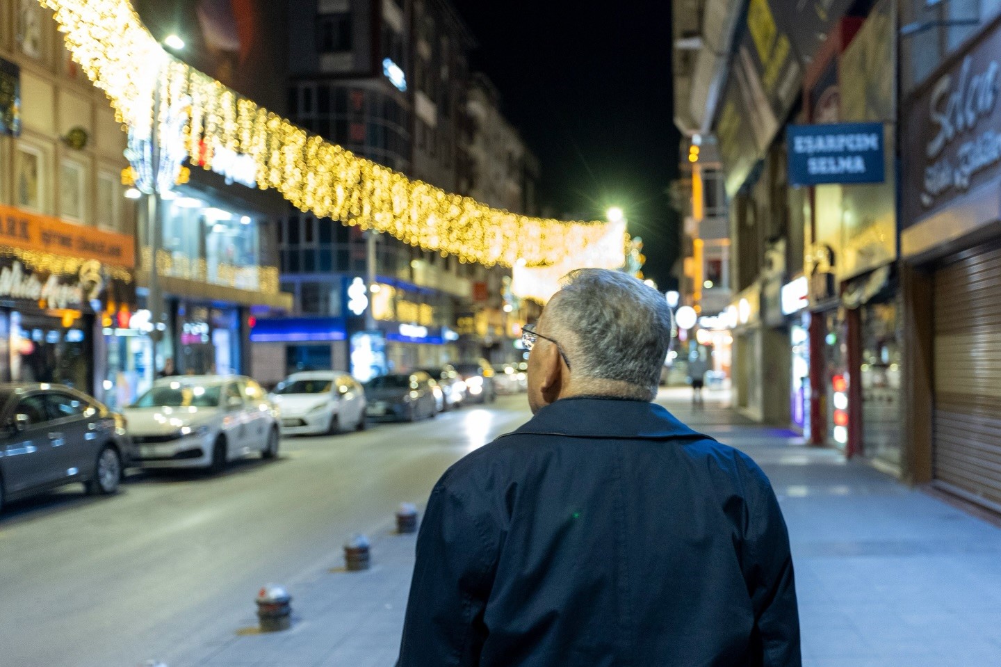 Büyükkılıç, Millet Caddesi’nde yapımı tamamlanan aydınlatma sistemini inceledi
