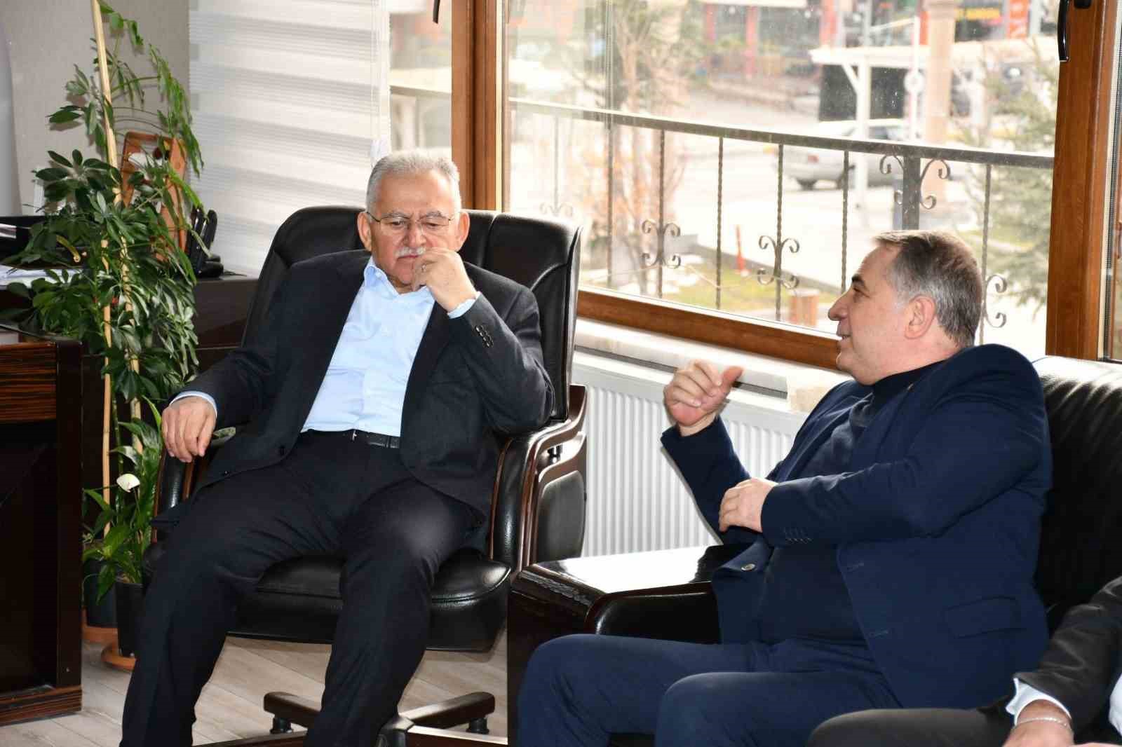 Büyükkılıç ve Okandan’dan Tomarza’ya ziyaret
