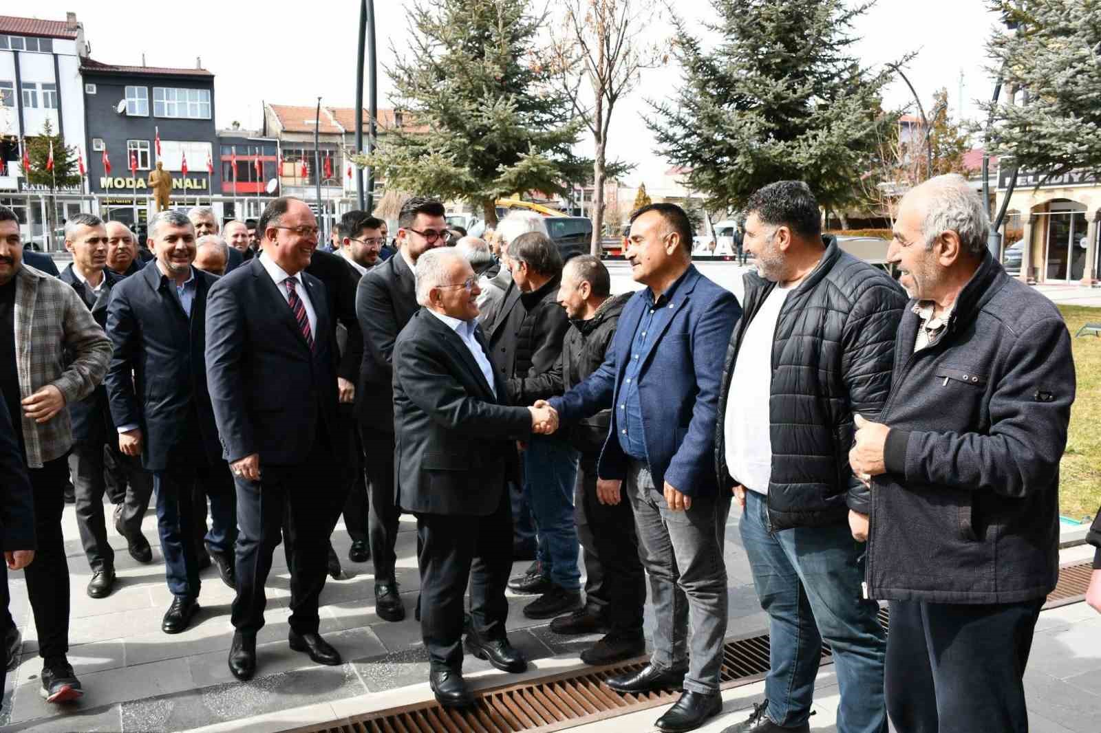 Büyükkılıç ve Okandan’dan Tomarza’ya ziyaret
