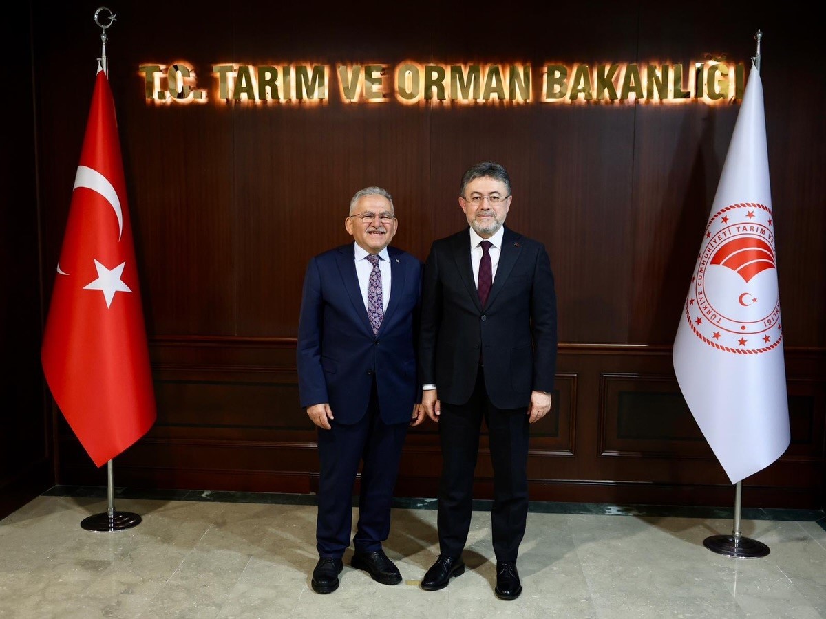 Büyükkılıç’tan ’yatırım ve proje’ odaklı Ankara temasları
