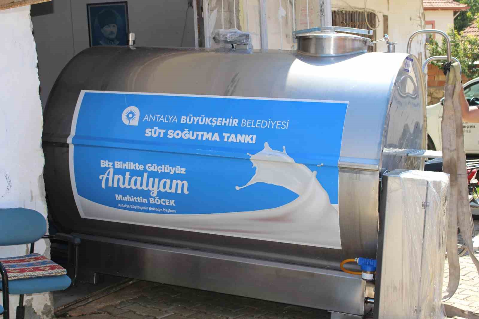 Büyükşehir 2025 yılında binlerce üreticiye ekipman desteği verdi
