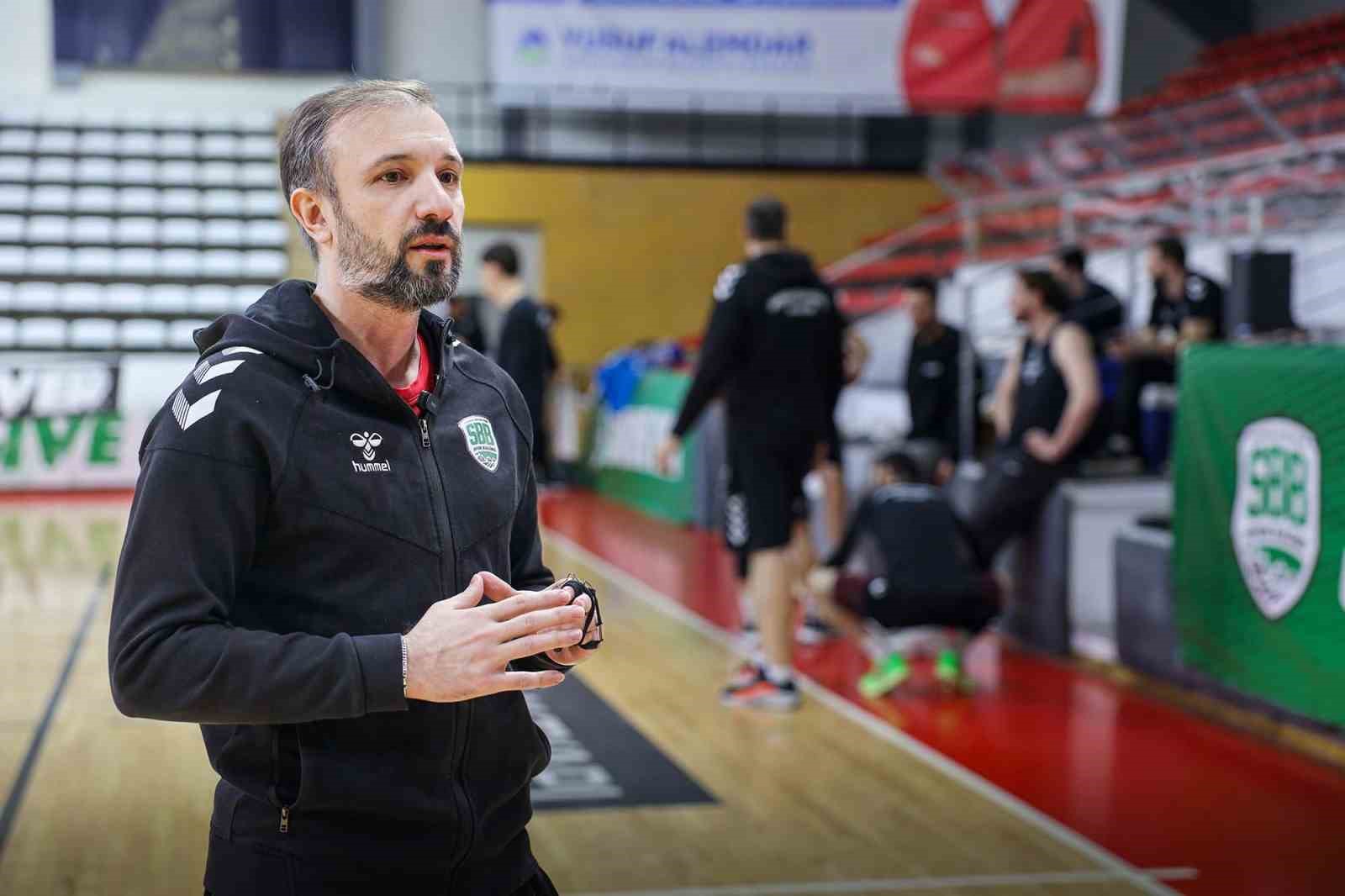 Büyükşehir Basketbol Play-off rakibini bekliyor
