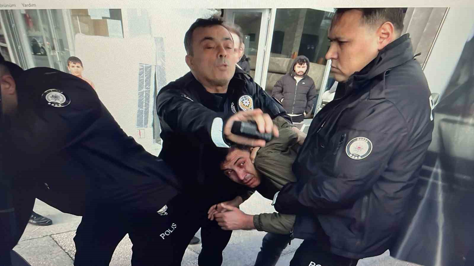 Büyükşehir Belediye Başkanı Bozbey’e saldırmak isteyen kişi eski CHP meclis üyesi
