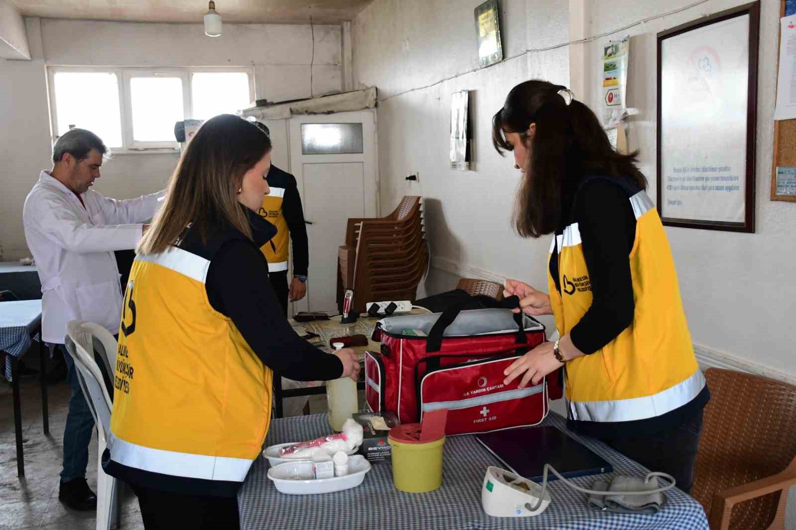 Büyükşehir Belediyesi, yakın berber ve evde bakım hizmetleri  vatandaşın yanında
